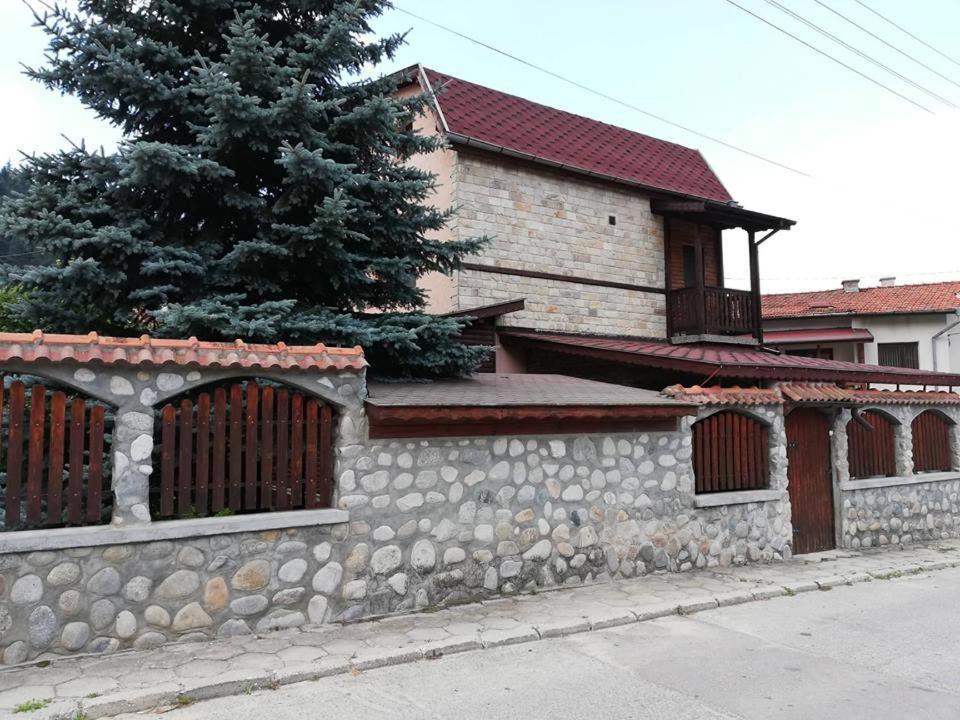 Guest House Diva Reka Beli Iskar Exterior foto